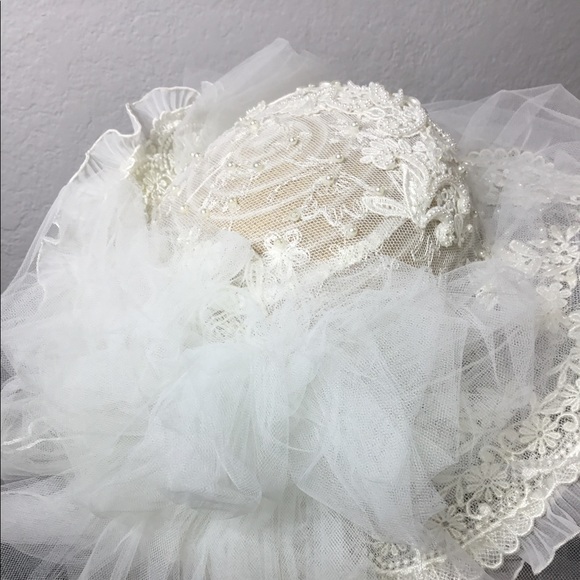 Bridal Wedding Hat w/ Veil and Train main image 4
